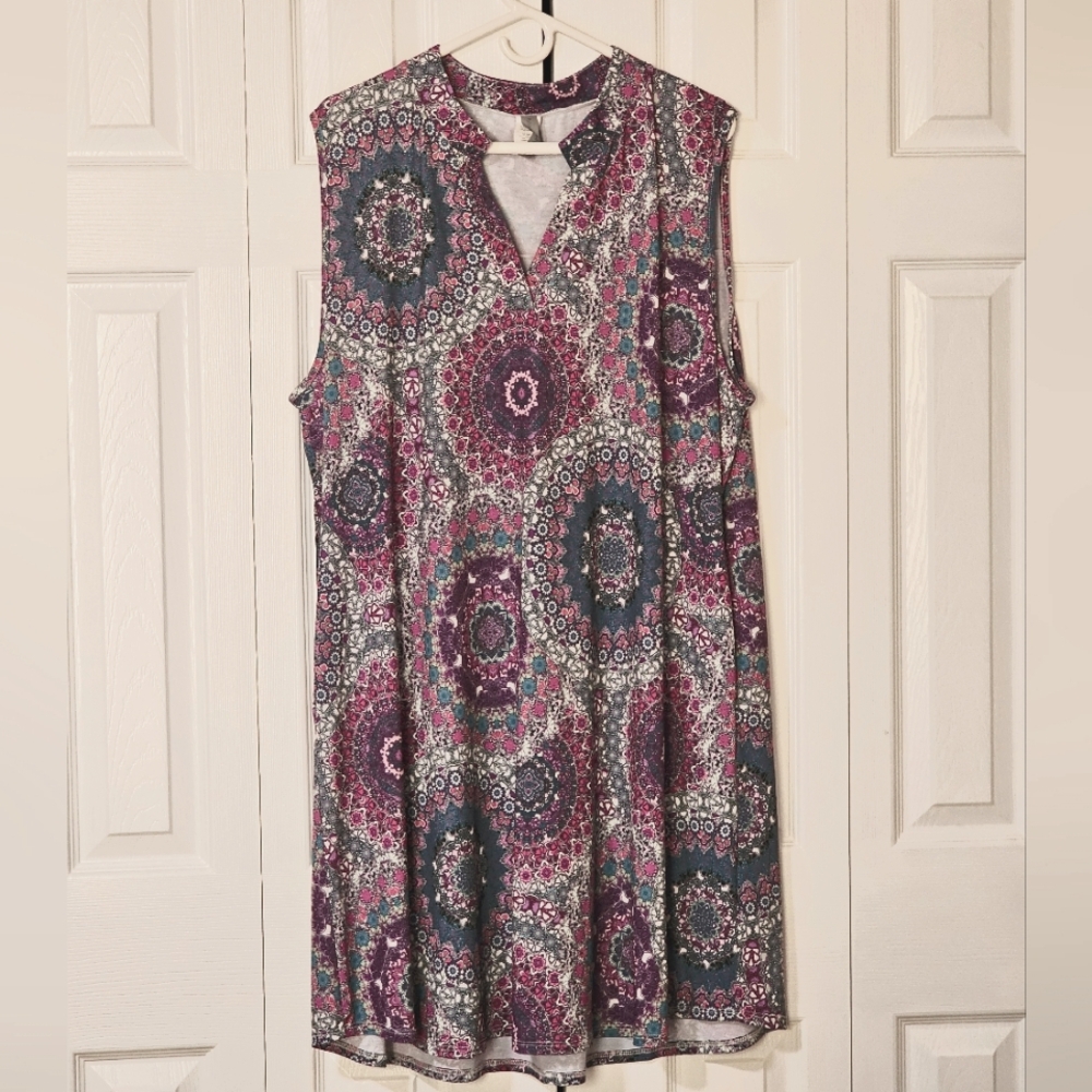 Honeyme Curvy Sleeveless Mandala Print Dress